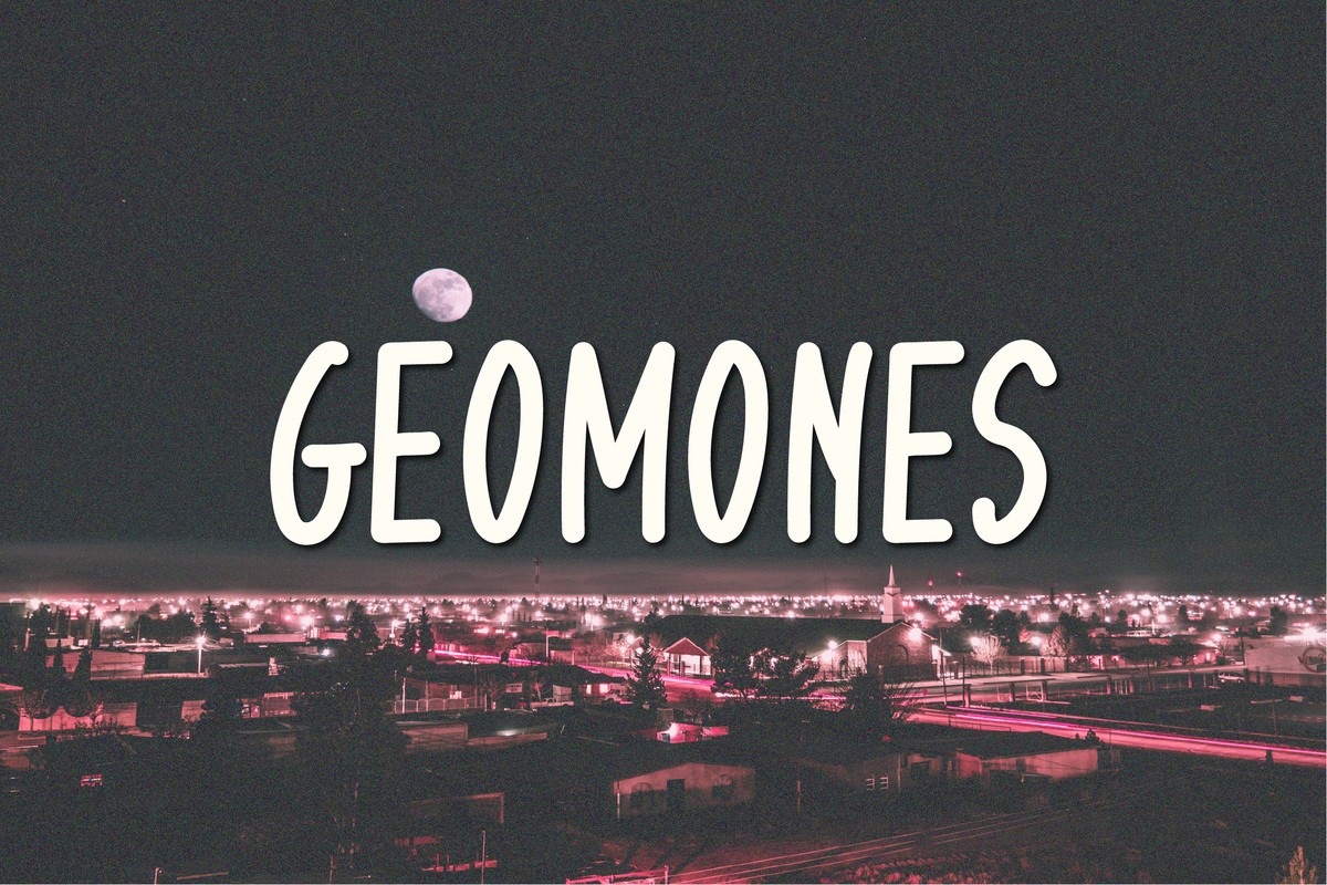 Шрифт Geomones